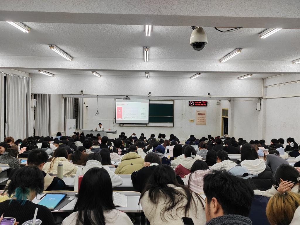 15vip太阳集团